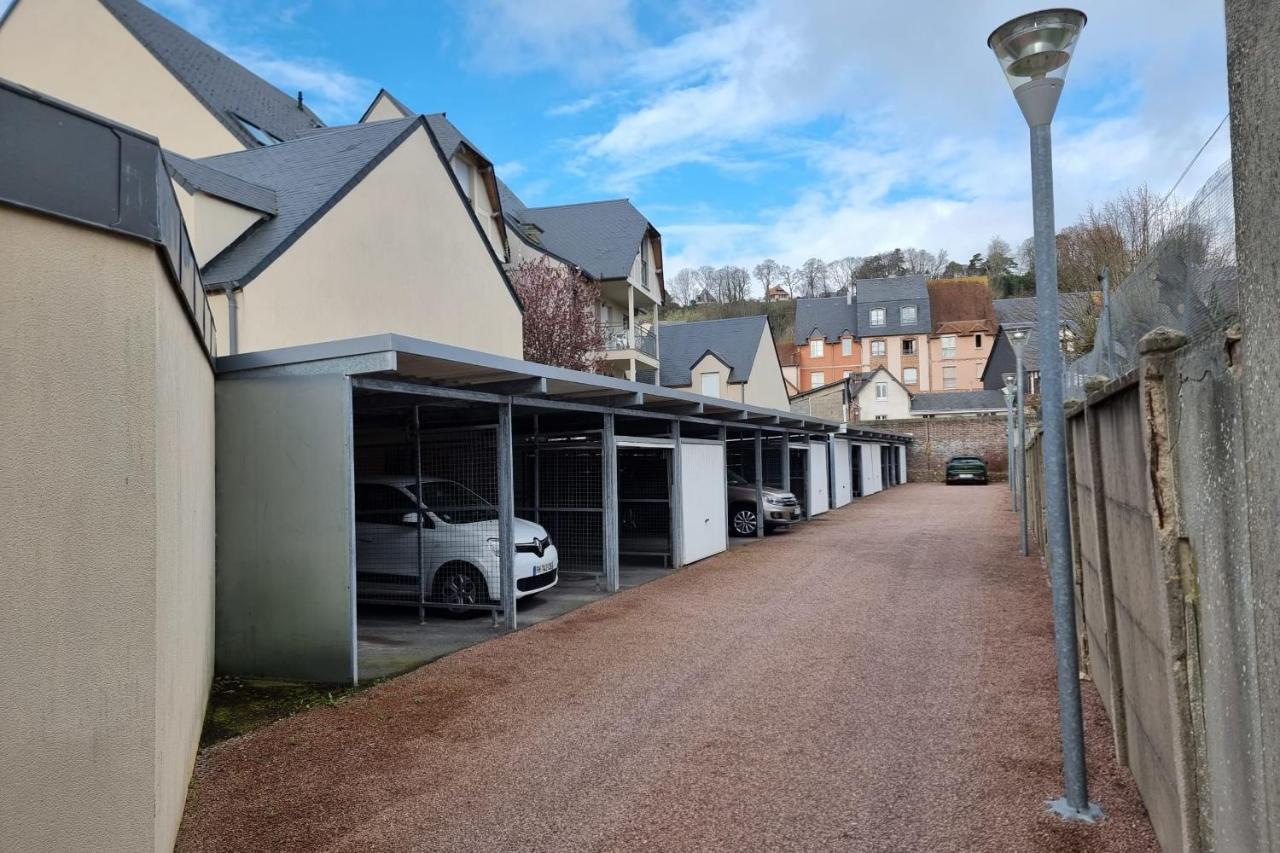 Chez Lou Et Dan 4P Apartment With Balcony Elevator And Secure Parking Honfleur Exterior foto